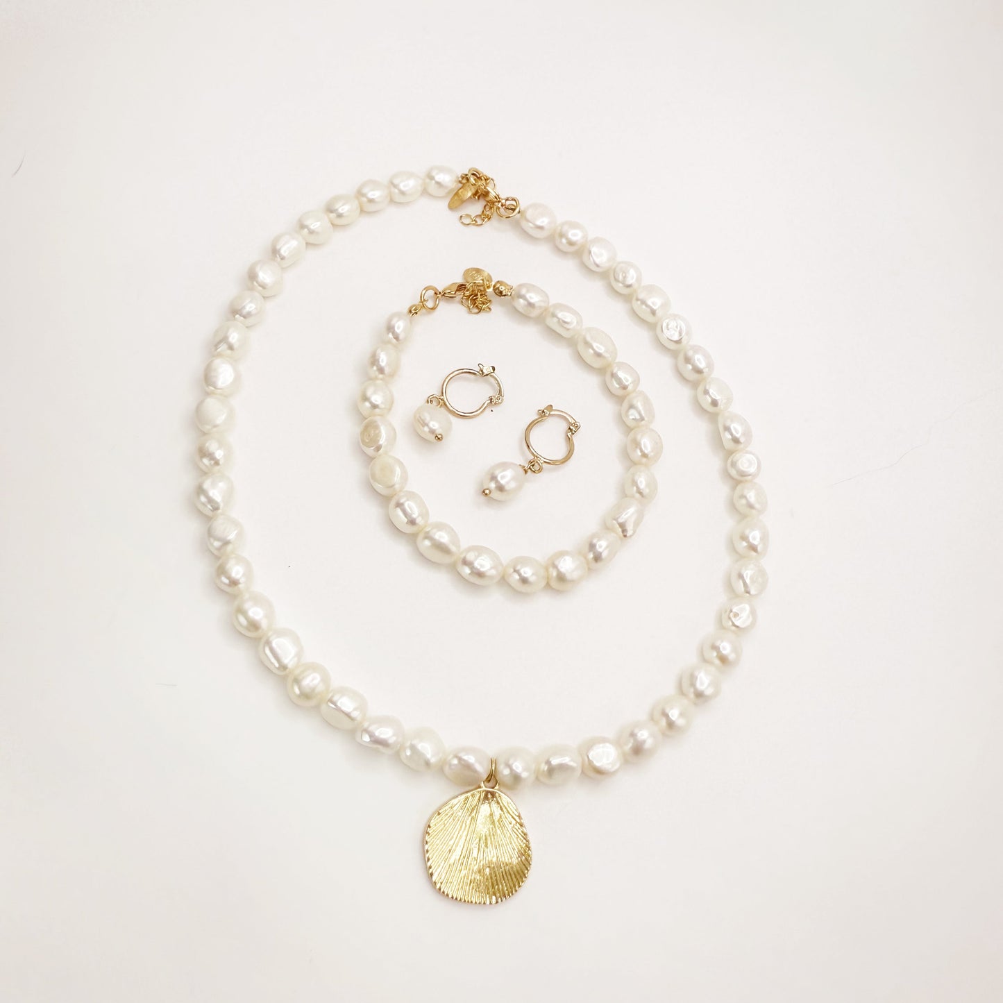 Orilla Necklace