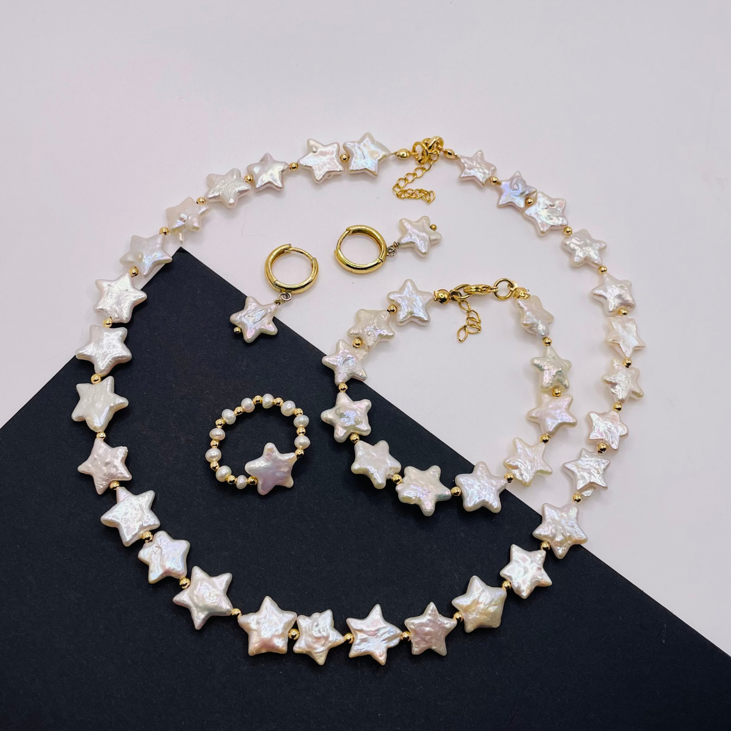 Lyra necklace