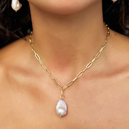Agüita’e Coco Necklace Baroque